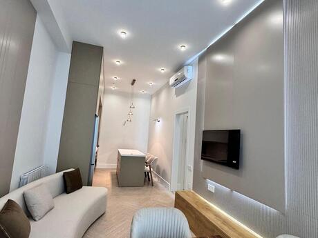 Сдаётся 2-комнатная квартира в новостройке, Ağ şəhər, 55 м², 2 050 AZN/мес, фото 5 / 12