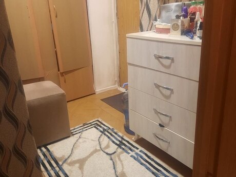 Neftçilərdə 1 otaqlı köhnə tikili mənzil satılır, 30 m², 105 000 AZN, şəkil 2 / 9