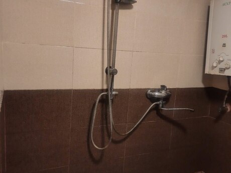 Neftçilərdə 1 otaqlı köhnə tikili mənzil satılır, 30 m², 105 000 AZN, şəkil 5 / 9