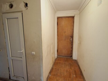 2-room old-build apartment for sale in Nərimanov, 40 m², 120 000 AZN, photo 4 / 12