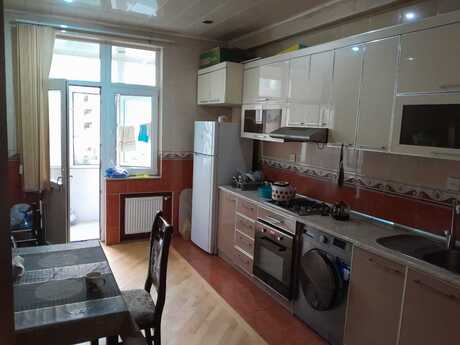 İnşaatçılarda 2 otaqlı yeni tikili mənzil kirayə verilir, 100 m², 190 AZN/ay, şəkil 2 / 4
