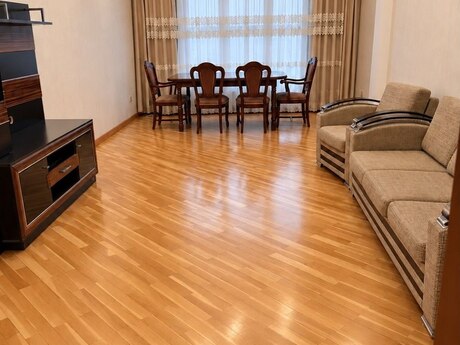 3 otaq · 140 m²