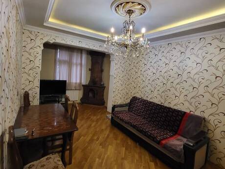20 Yanvarda 3 otaqlı köhnə tikili mənzil satılır, 75 m², 210 000 AZN, şəkil 2 / 11