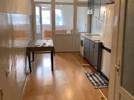 İçəri Şəhərdə 3 otaqlı köhnə tikili mənzil satılır, 80 m², 250 000 AZN, şəkil 2 / 5