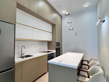 Ağ şəhərdə 2 otaqlı yeni tikili mənzil kirayə verilir, 60 m², 2 100 AZN/ay, şəkil 5 / 12