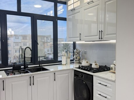 3 otaq · 84 m² · 4/5 mərtəbə, Hövsan