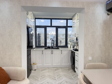 Hövsanda 3 otaqlı köhnə tikili mənzil satılır, 84 m², 165 000 AZN, şəkil 2 / 12