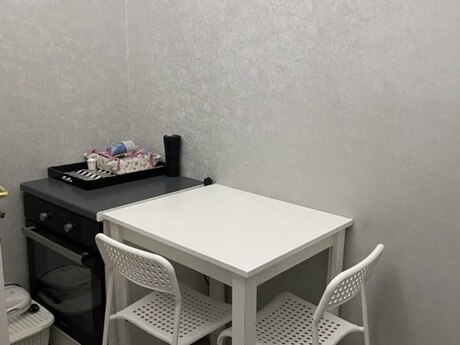 Qaraçuxurda 2 otaqlı yeni tikili mənzil kirayə verilir, 60 m², 650 AZN/ay, şəkil 5 / 10