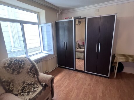 2-room old-build apartment for rent in Elmlər Akademiyası, 50 m², 500 AZN/mo, photo 2 / 6
