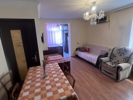 Elan №6553333 - Bakı, Elmlər Akademiyası m., 2 otaqlı, 50 m², 2/5 mərtəbə