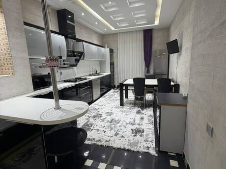 Elan №6553342 - Bakı, Nərimanov r., 5 otaqlı, 180 m², 3/21 mərtəbə