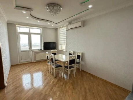 3 otaq · 90 m²
