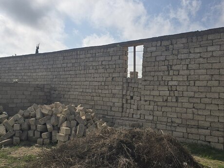 4-комн. · 200 m²