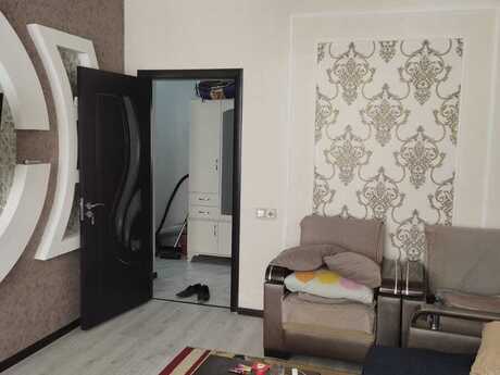Neftçilərdə 2 otaqlı yeni tikili mənzil kirayə verilir, 60 m², 700 AZN/ay, şəkil 3 / 12
