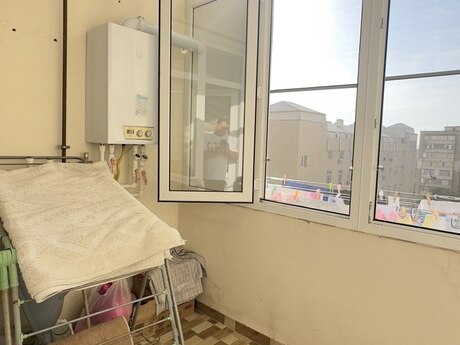 Продаётся 2-комнатная квартира в новостройке, Həzi Aslanov, 85 м², 145 000 AZN, фото 2 / 7