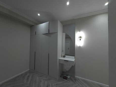 Sabunçuda 2 otaqlı köhnə tikili mənzil satılır, 105 m², 158 000 AZN, şəkil 2 / 10