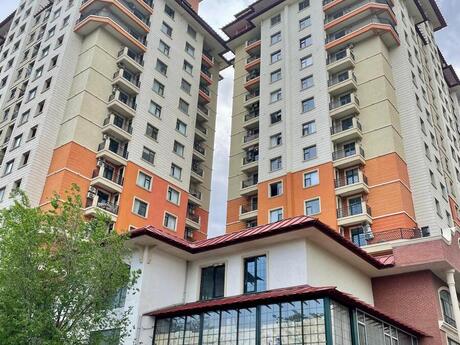 Elan №6553516 - Bakı, Qara Qarayev m., 2 otaqlı, 103 m², 5/17 mərtəbə