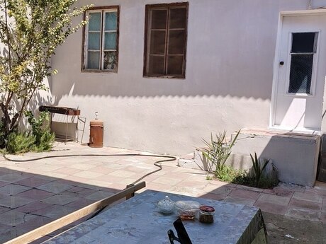 Badamdarda 7 otaqlı həyət evi satılır, 210 m², 580 000 AZN, şəkil 2 / 12