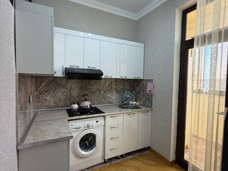 Memar Əcəmidə 2 otaqlı yeni tikili mənzil kirayə verilir, 70 m², 750 AZN/ay, şəkil 4 / 12