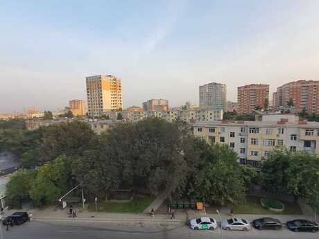Nəsimidə 3 otaqlı köhnə tikili mənzil satılır, 90 m², 250 000 AZN, şəkil 3 / 12