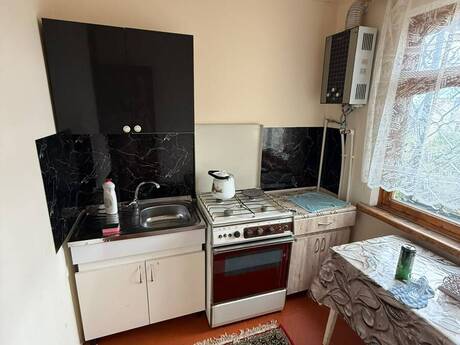 Neftçilərdə 3 otaqlı köhnə tikili mənzil kirayə verilir, 44 m², 600 AZN/ay, şəkil 3 / 12