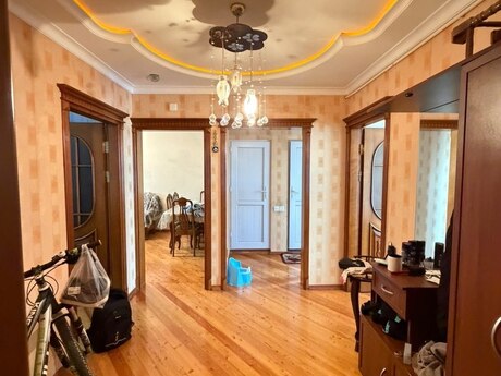 Объявление №6553605 - Баку, Хатаинский р., 3-комн., 75 м², 6/9 этаж