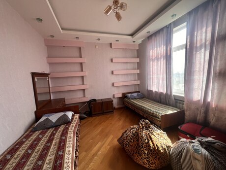 Memar Əcəmidə 3 otaqlı yeni tikili mənzil kirayə verilir, 110 m², 700 AZN/ay, şəkil 4 / 12