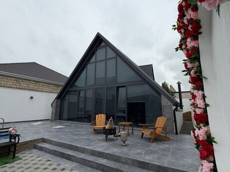 Şüvəlanda 4 otaqlı həyət evi kirayə verilir, 250 m², 150 AZN/ay, şəkil 2 / 12