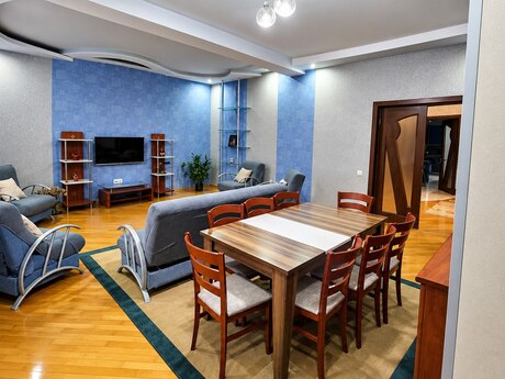 Объявление №6553669 - Баку, Наримановский  р., 5-комн., 220 м², 12/16 этаж