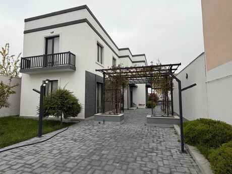 Mərdəkanda 5 otaqlı həyət evi kirayə verilir, 270 m², 1 000 AZN/ay, şəkil 2 / 12