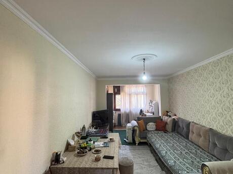 2 otaq · 56 m² · 3/5 mərtəbə, Neftçilər