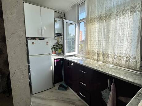 2-room old-build apartment for rent in Memar Əcəmi, 45 m², 500 AZN/mo, photo 5 / 8