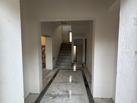 Sarayda 7 otaqlı həyət evi satılır, 150 m², 250 000 AZN, şəkil 5 / 12