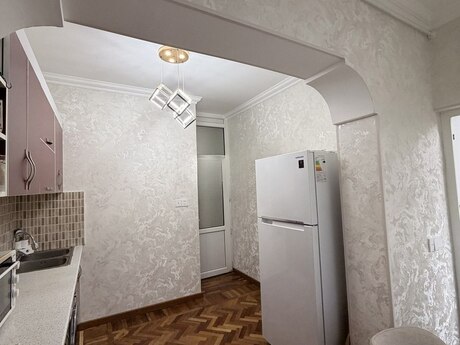 Həzi Aslanovda 3 otaqlı köhnə tikili mənzil satılır, 70 m², 204 000 AZN, şəkil 4 / 12