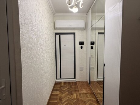 Həzi Aslanovda 3 otaqlı köhnə tikili mənzil satılır, 70 m², 204 000 AZN, şəkil 2 / 12