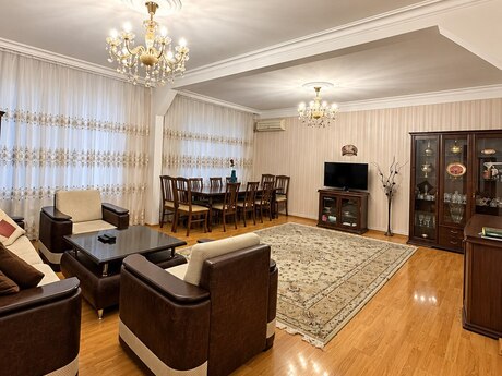 Gənclikdə 5 otaqlı köhnə tikili mənzil satılır, 120 m², 342 000 AZN, şəkil 4 / 12