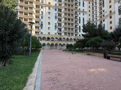 Clock Tower kompleksində 4 otaqlı yeni tikili mənzil satılır, 200 m², 1 500 000 AZN, şəkil 2 / 12