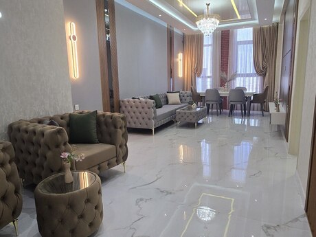 4-room new-build apartment for sale in Həzi Aslanov, 160 m², 345 000 AZN, photo 2 / 12