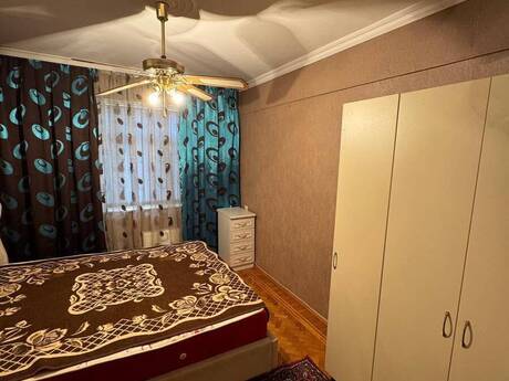 3-room new-build apartment for rent in Şah İsmayıl Xətai, 80 m², 800 AZN/mo, photo 3 / 11
