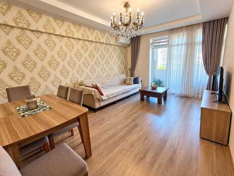 3 otaq · 95 m² · 5/9 mərtəbə, Qara Qarayev