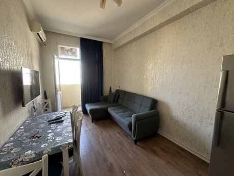 Yeni Günəşlidə 2 otaqlı yeni tikili mənzil kirayə verilir, 45 m², 520 AZN/ay, şəkil 3 / 7