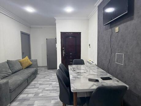 Сдаётся 3-комнатная квартира в новостройке, Yeni Yasamal, 55 м², 600 AZN/мес, фото 2 / 7