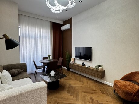 Продаётся 2-комнатная квартира в новостройке, 28 May, 72 м², 335 000 AZN, фото 3 / 12