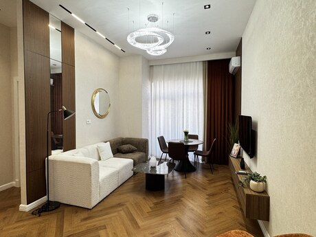 Продаётся 2-комнатная квартира в новостройке, 28 May, 72 м², 335 000 AZN, фото 2 / 12