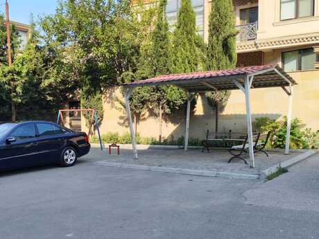 Bakıxanovda 4 otaqlı köhnə tikili mənzil satılır, 95 m², 232 000 AZN, şəkil 3 / 12