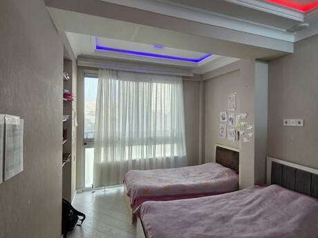 Xətai Park kompleksində 3 otaqlı yeni tikili mənzil satılır, 100 m², 275 000 AZN, şəkil 2 / 12