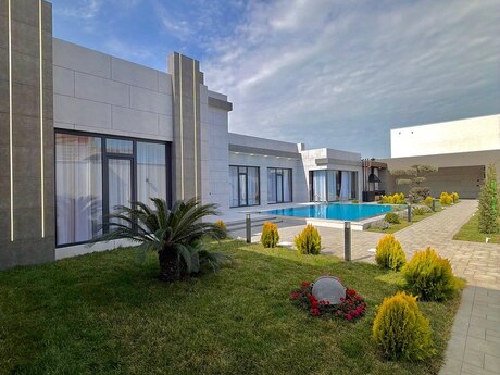 Mərdəkanda 5 otaqlı həyət evi satılır, 270 m², 830 000 AZN, şəkil 3 / 12