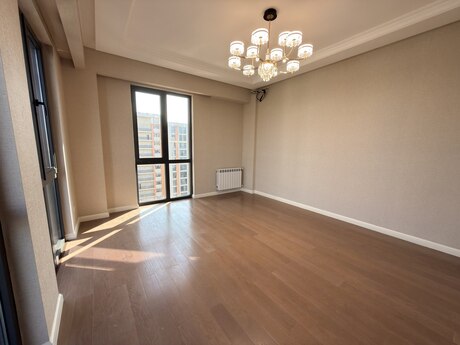 Park Yasamal kompleksində 3 otaqlı yeni tikili mənzil satılır, 83 m², 269 000 AZN, şəkil 2 / 11