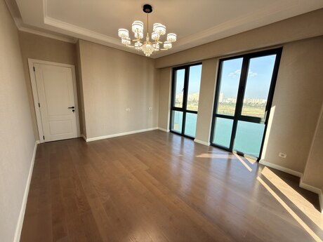 3 otaq · 83 m² · 14/15 mərtəbə, Park Yasamal