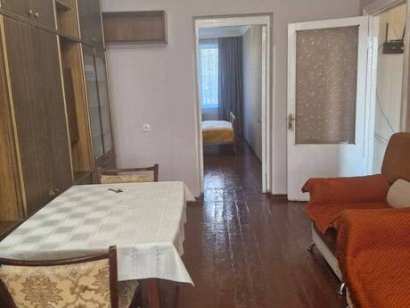 Nəriman Nərimanovda 2 otaqlı köhnə tikili mənzil satılır, 55 m², 155 000 AZN, şəkil 2 / 8